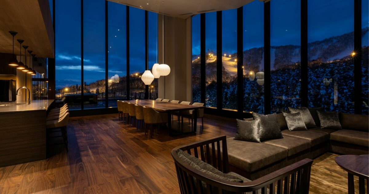 View of Bellagio Resort & Casino | Luxury Hotel on the Las Vegas Strip