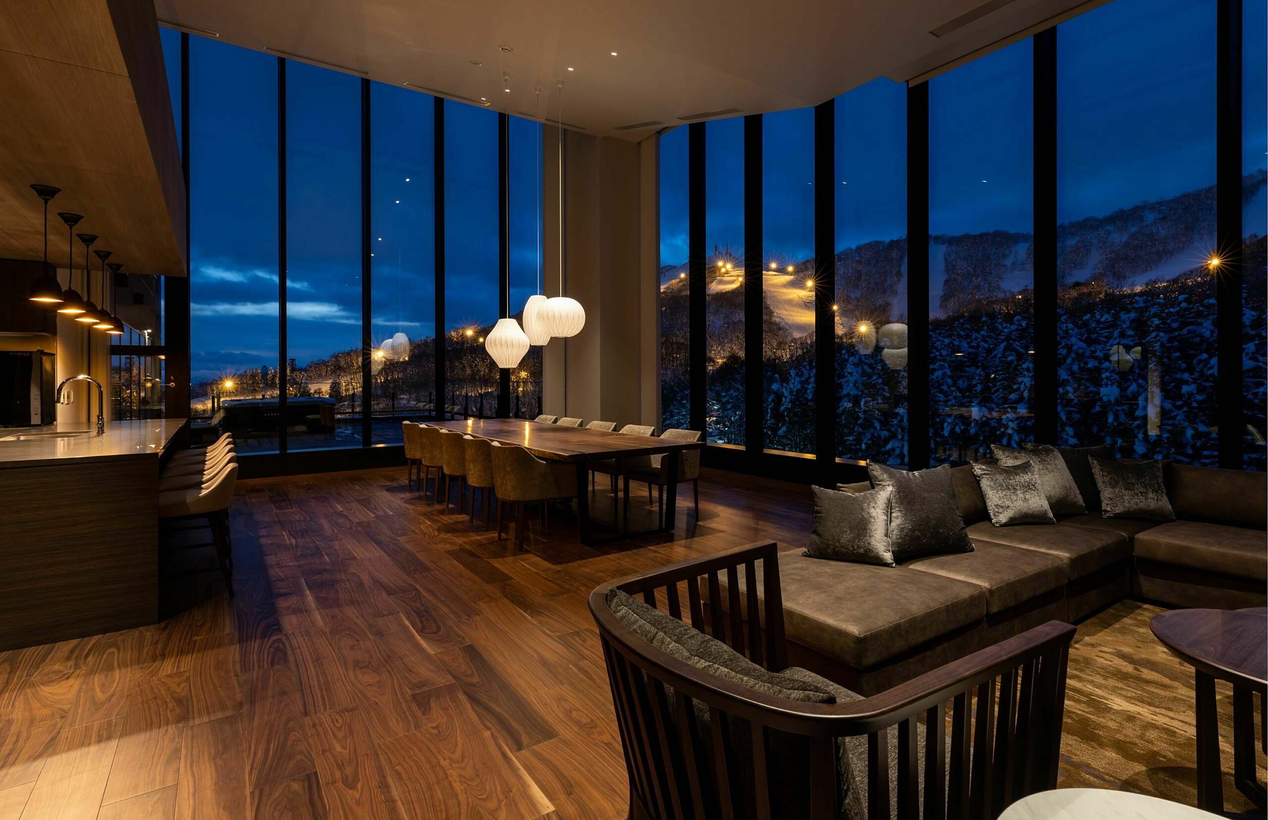 Photo inspiration: Winter Penthouse Apartment Snowmany Reference: 2024 25 Winter Luxe Getaways Special